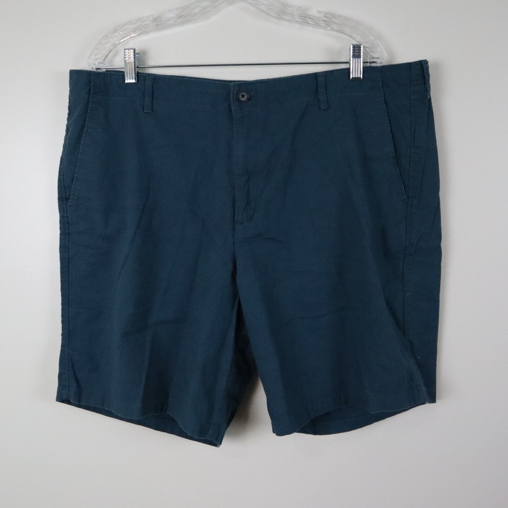 Calvin Klein Shorts Mens 40 Linen/Cotton Chino Golf Casual Flat Front Dark Blue